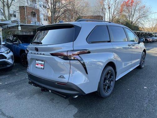 2026 Toyota Sienna Woodland Edition
