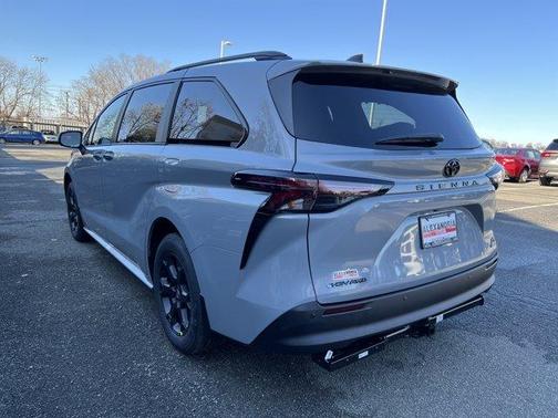2026 Toyota Sienna Woodland Edition
