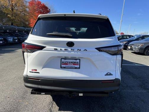 2026 Toyota Sienna Woodland Edition