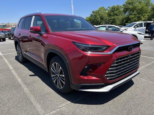 Platinum 2026 Toyota Grand Highlander Hybrid MAX Platinum