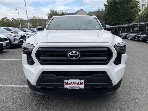 2025 Toyota Tacoma SR