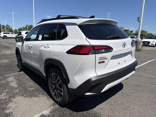 Wind Chill Pearl 2026 Toyota Corolla Cross XLE