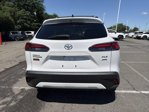 Wind Chill Pearl 2026 Toyota Corolla Cross XLE