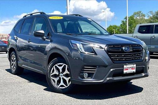 Magnetite Gray Metallic 2023 Subaru Forester Premium