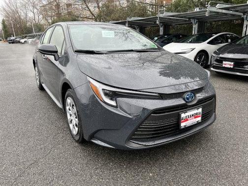 2025 Toyota Corolla Hybrid LE