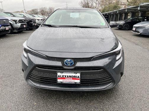 2025 Toyota Corolla Hybrid LE