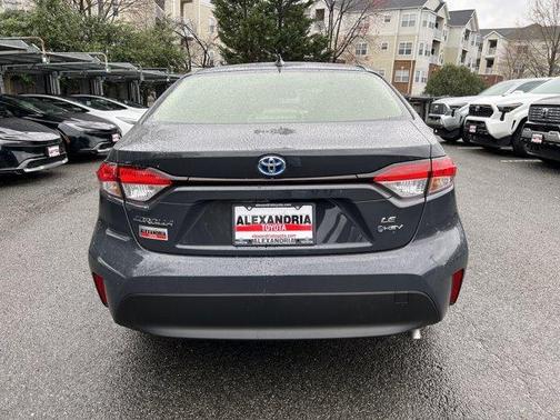 2025 Toyota Corolla Hybrid LE
