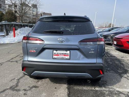 2026 Toyota Corolla Cross LE