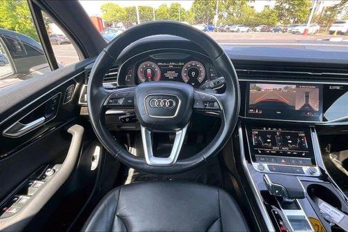 Mythos Black Metallic 2023 Audi Q7 45 Premium