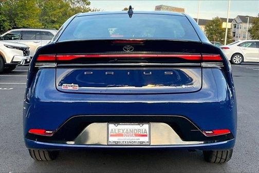 2025 Toyota Prius XLE