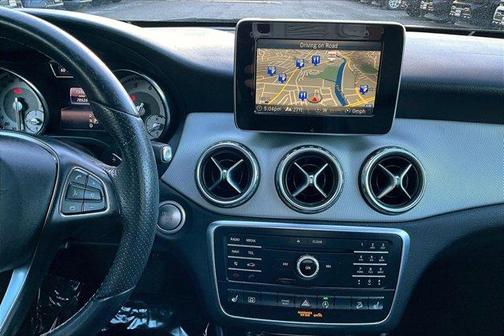 2017 Mercedes-Benz GLA 250 Base 4MATIC