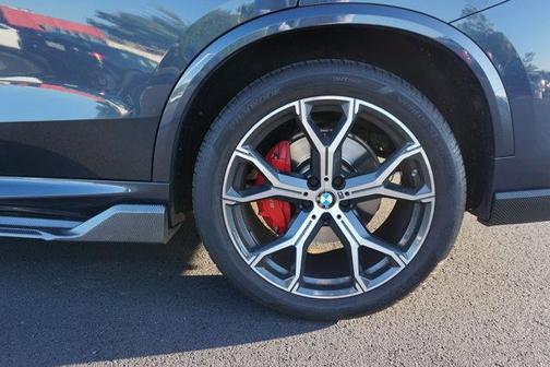 Metallic 2022 BMW X5 xDrive40i