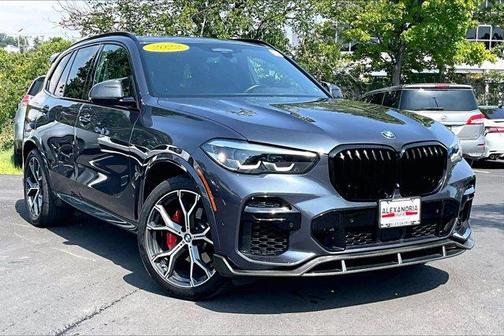 Metallic 2022 BMW X5 xDrive40i