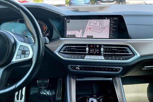 Metallic 2022 BMW X5 xDrive40i