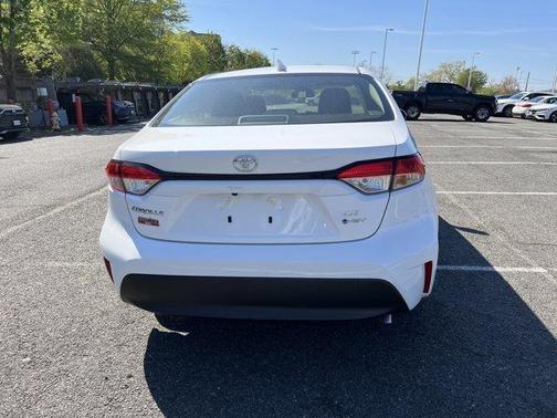 2026 Toyota Corolla Hybrid 