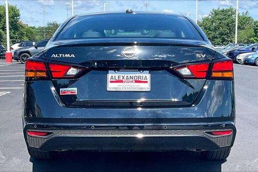 Black 2024 Nissan Altima 2.5 SV