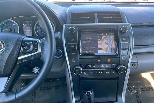 2017 Toyota Camry Hybrid XLE
