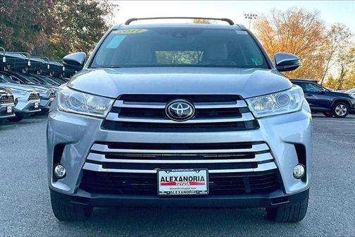 2017 Toyota Highlander 