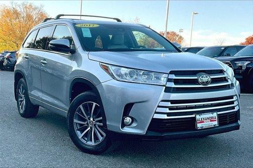 2017 Toyota Highlander 