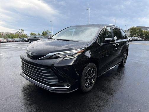 Midnight Black Metallic 2026 Toyota Sienna Platinum 7 Passenger