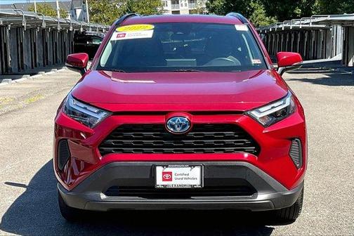 2022 Toyota RAV4 Hybrid XLE