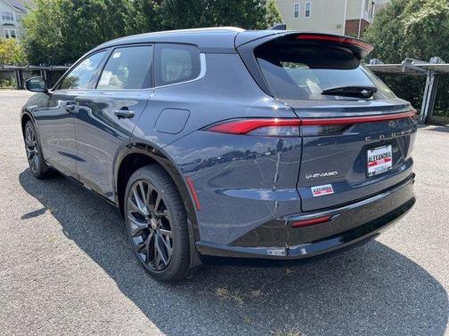 2025 Toyota Crown Signia Limited