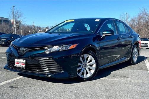 2018 Toyota Camry LE