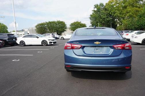 Lakeshore Blue Metallic 2024 Chevrolet Malibu 2LT