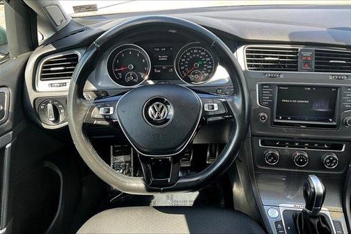 2017 Volkswagen Golf Alltrack TSI SE