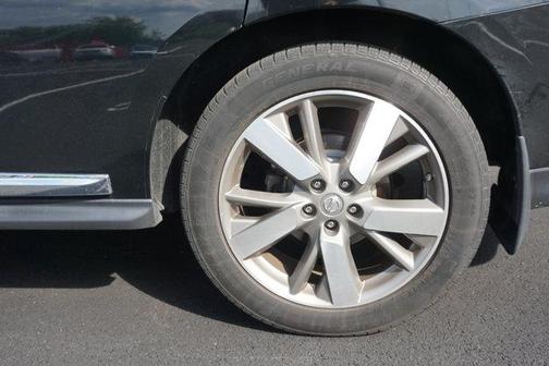 Magnetic Black 2015 Nissan Pathfinder Platinum