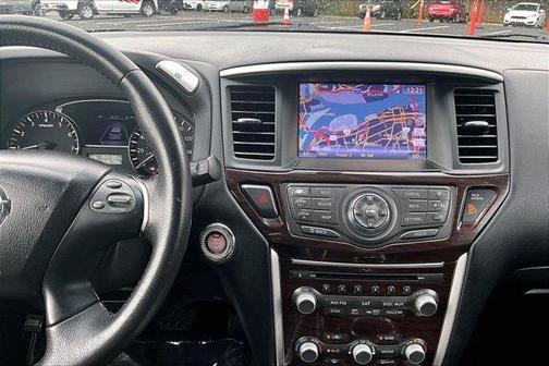 Magnetic Black 2015 Nissan Pathfinder Platinum