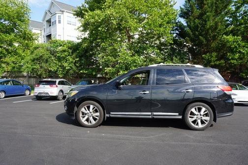 Magnetic Black 2015 Nissan Pathfinder Platinum