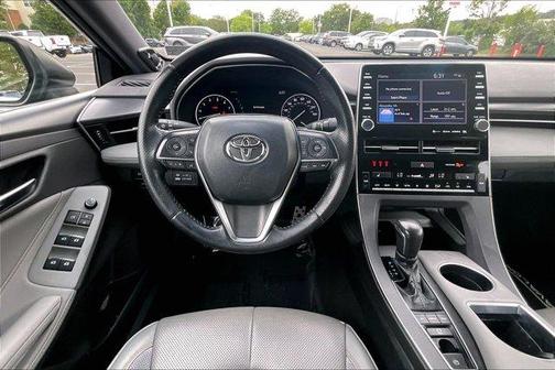 2020 Toyota Avalon XSE