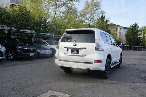 2022 Lexus GX 460 Base