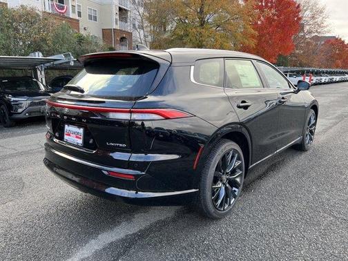 2025 Toyota Crown Signia Limited