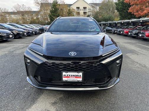 2025 Toyota Crown Signia Limited