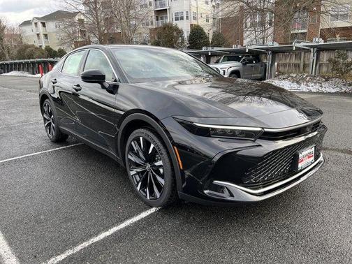 2026 Toyota Crown Platinum