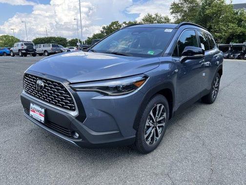2025 Toyota Corolla Cross XLE