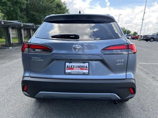 2025 Toyota Corolla Cross XLE