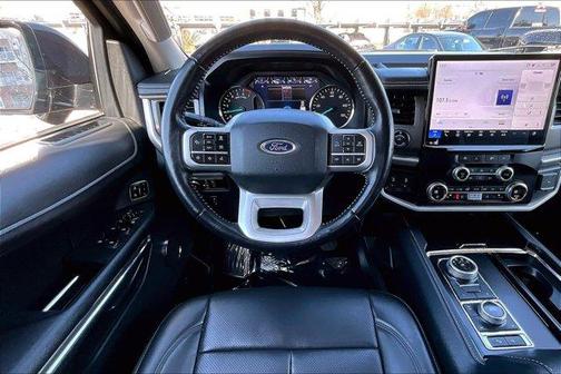 2023 Ford Expedition XLT