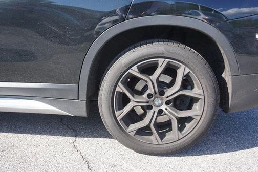 Black Sapphire Metallic 2021 BMW X1 xDrive28i