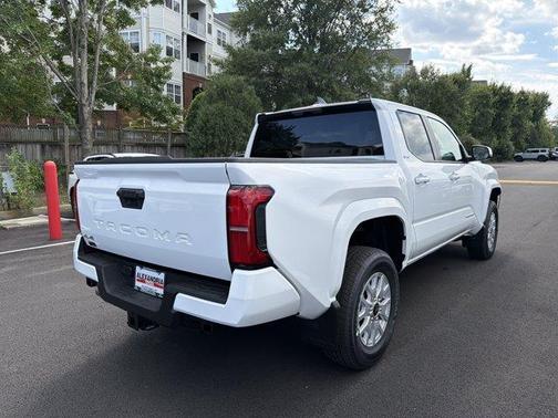 Ice 2026 Toyota Tacoma SR5