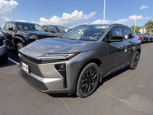 Metal 2026 Toyota bZ XLE PLUS