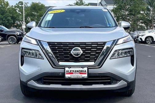 Brilliant Silver Metallic 2021 Nissan Rogue SV
