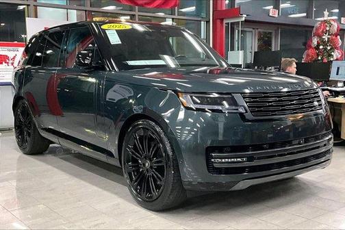 2025 Land Rover Range Rover P400 SE