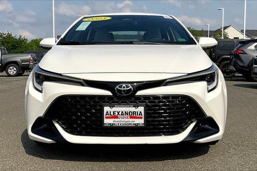 2023 Toyota Corolla Hatchback SE