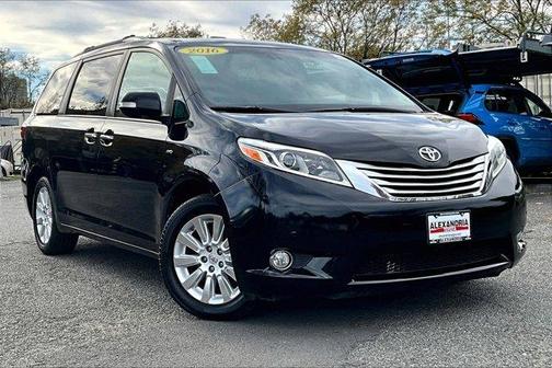 2016 Toyota Sienna 