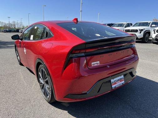 2025 Toyota Prius XLE