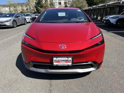 2025 Toyota Prius XLE