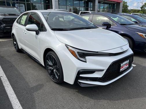 2026 Toyota Corolla Hybrid SE